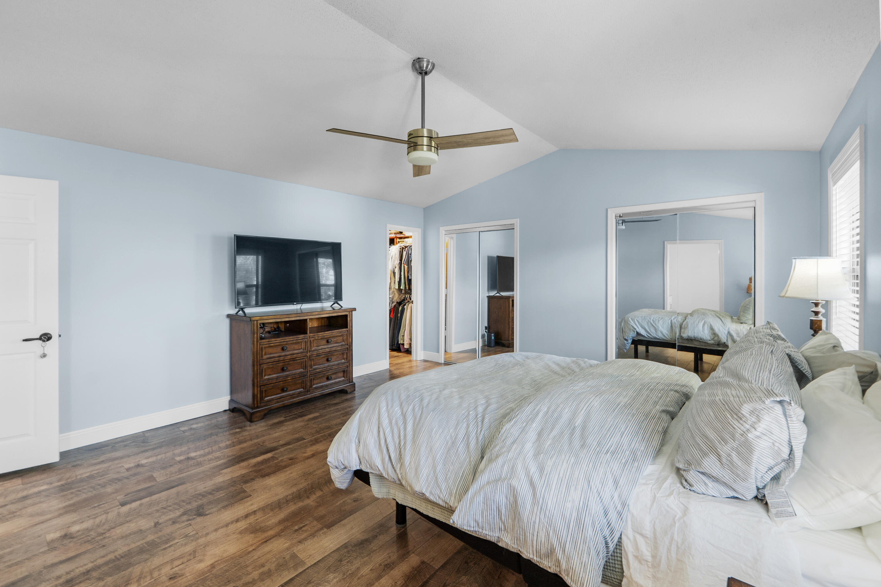 SUGAR POND MANOR OF WELLINGTON - Residential