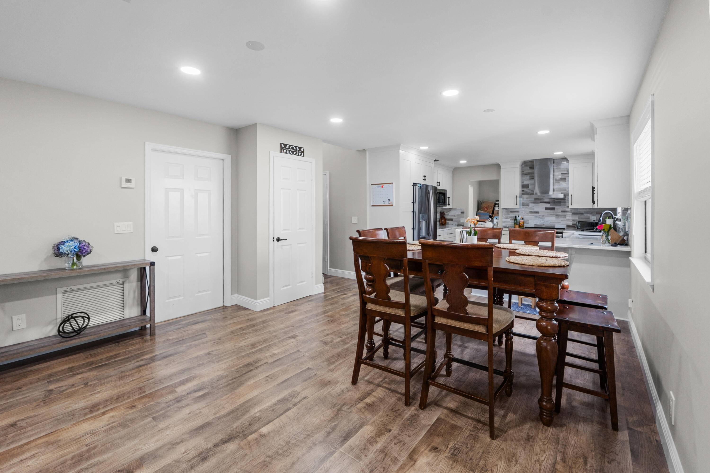 SUGAR POND MANOR OF WELLINGTON - Residential