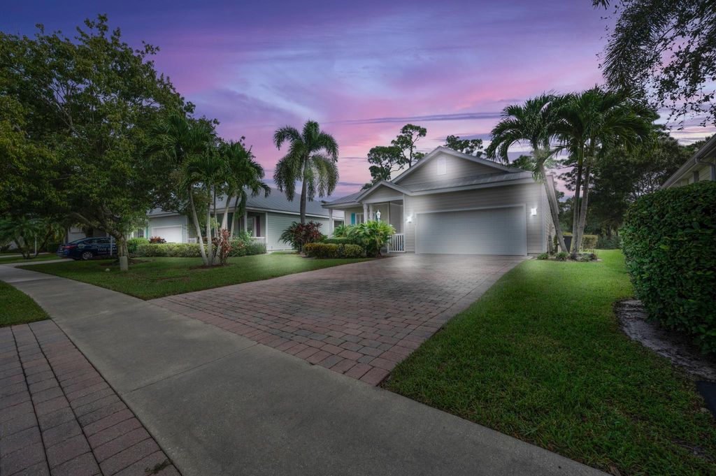 Photo of 536 NE Canoe Park Circle, Port St Lucie, FL 34983 (MLS # R10924541)