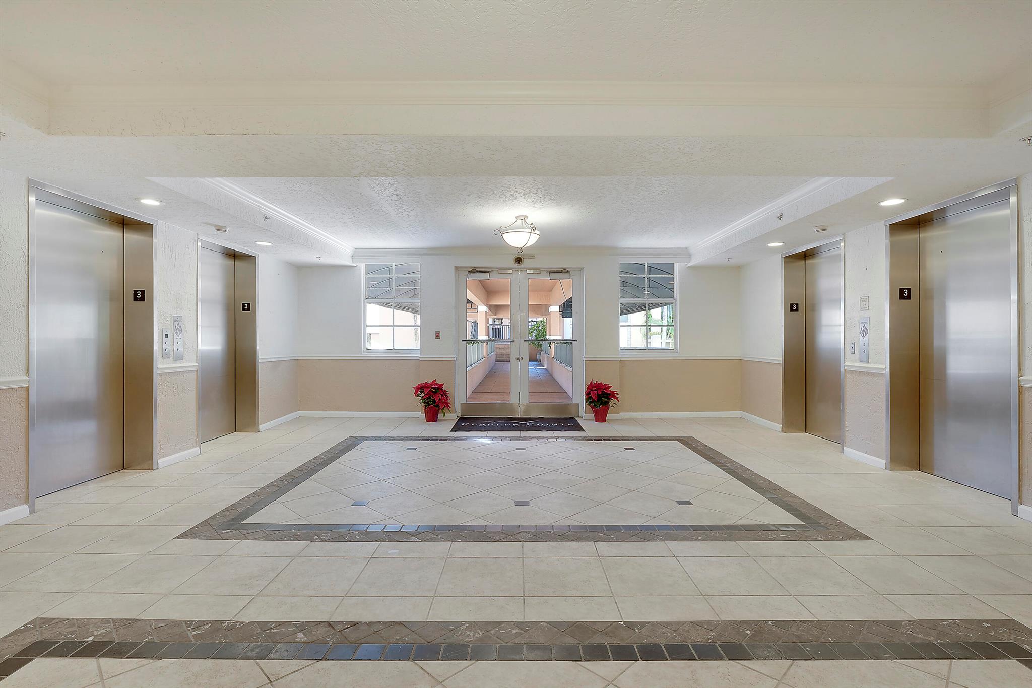 FLAGLER POINTE CONDOMINIU - Residential