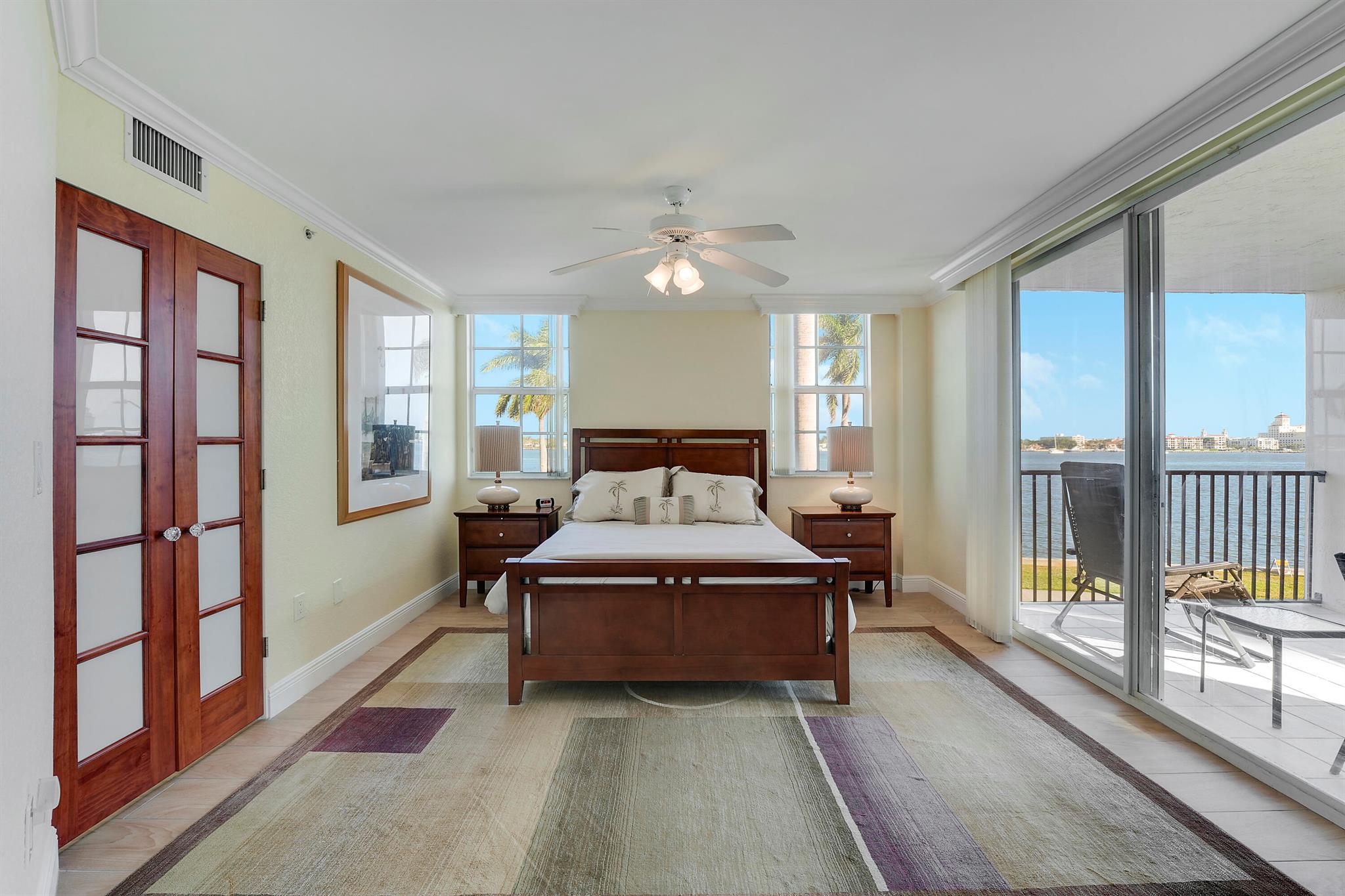 FLAGLER POINTE CONDOMINIU - Residential