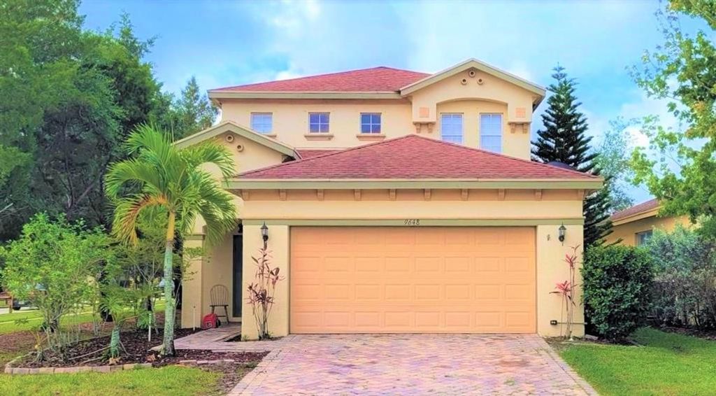 Photo of 9648 Windrift Circle, Fort Pierce, FL 34945 (MLS # R10723018)