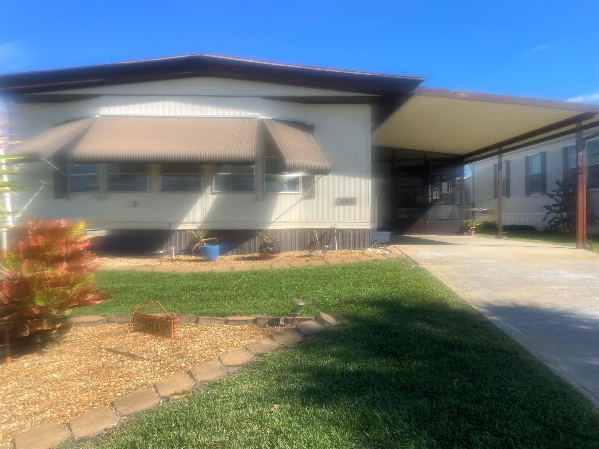 CAMBRIDGE AT HERITAGE RID - Residential Lease