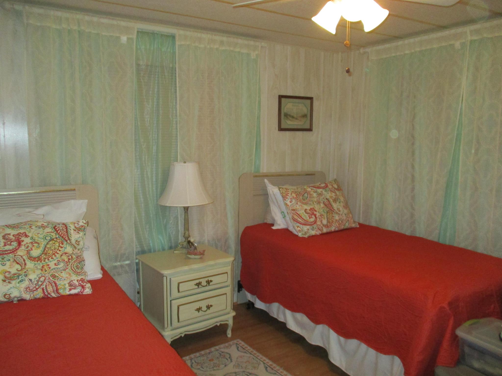 CAMBRIDGE AT HERITAGE RID - Residential Lease