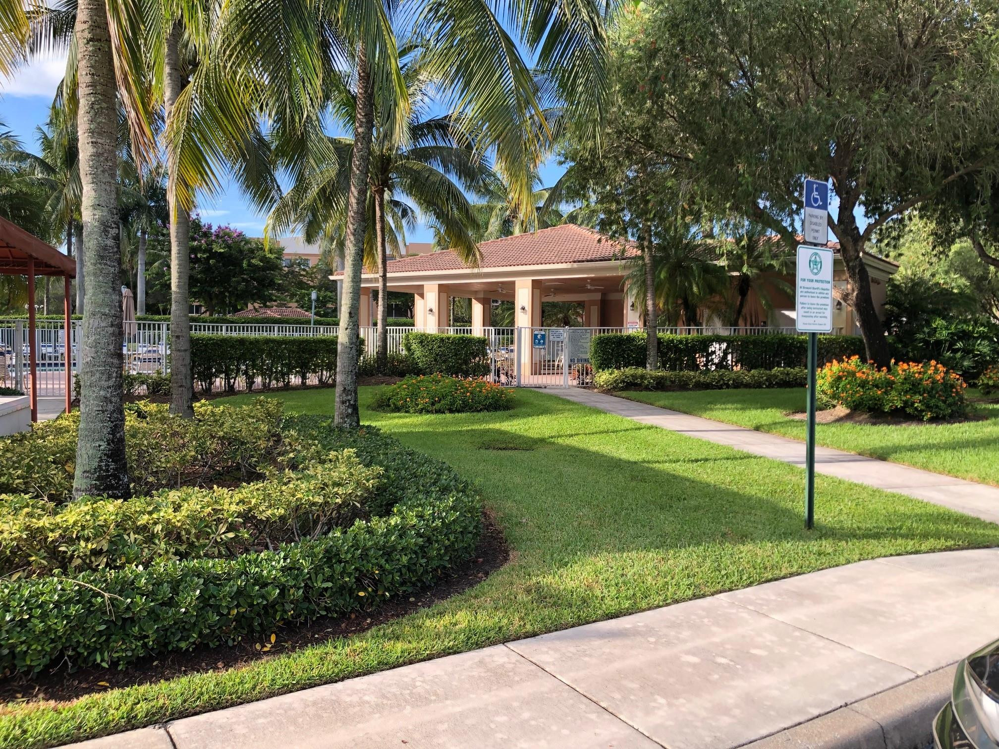 YARDLEY AT KINGS POINT - Residential