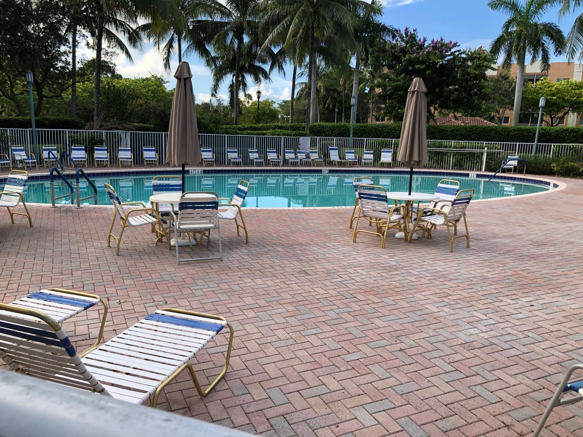 YARDLEY AT KINGS POINT - Residential