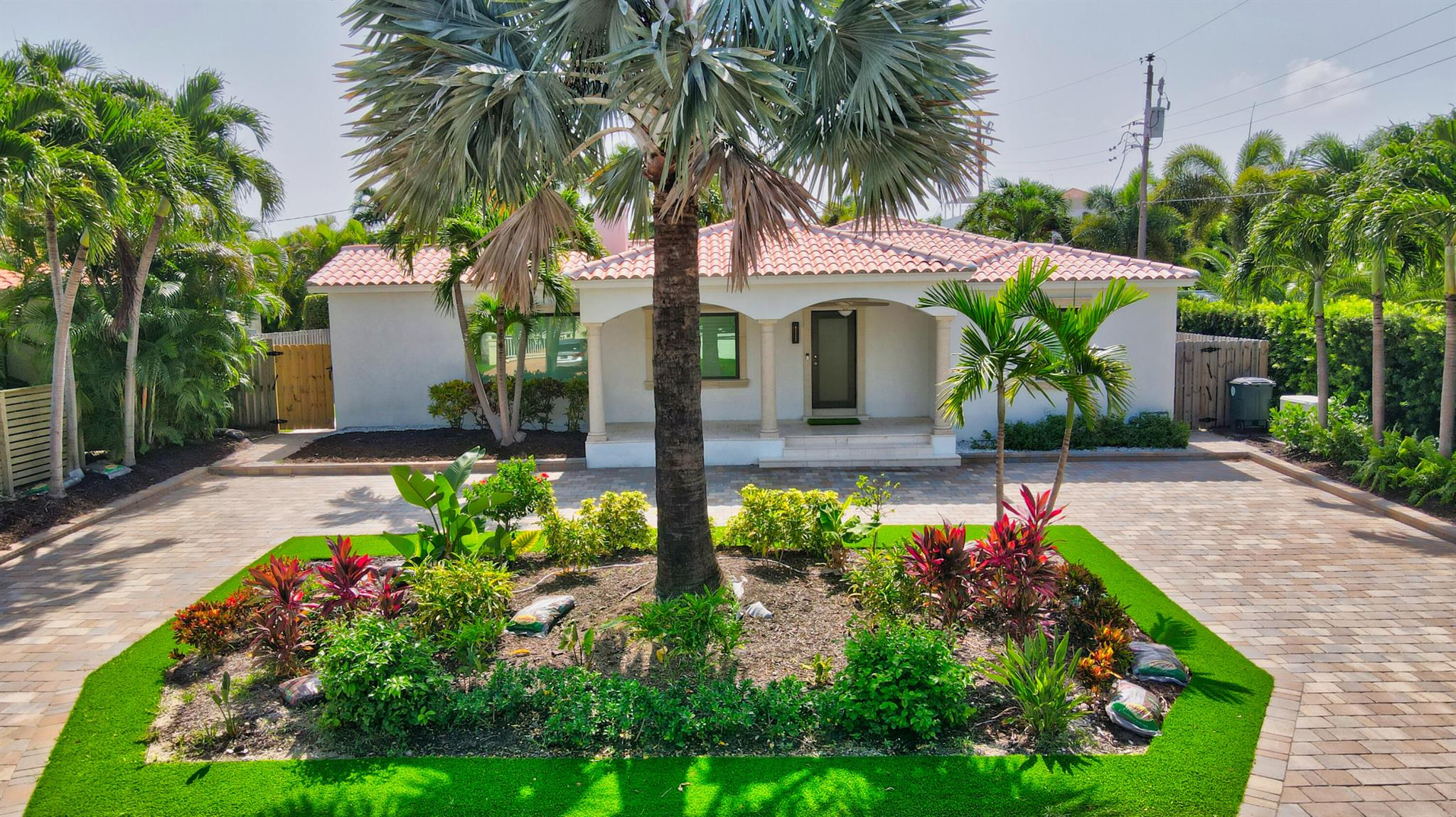 BOCA RATON RIVIERA UNIT A - Residential