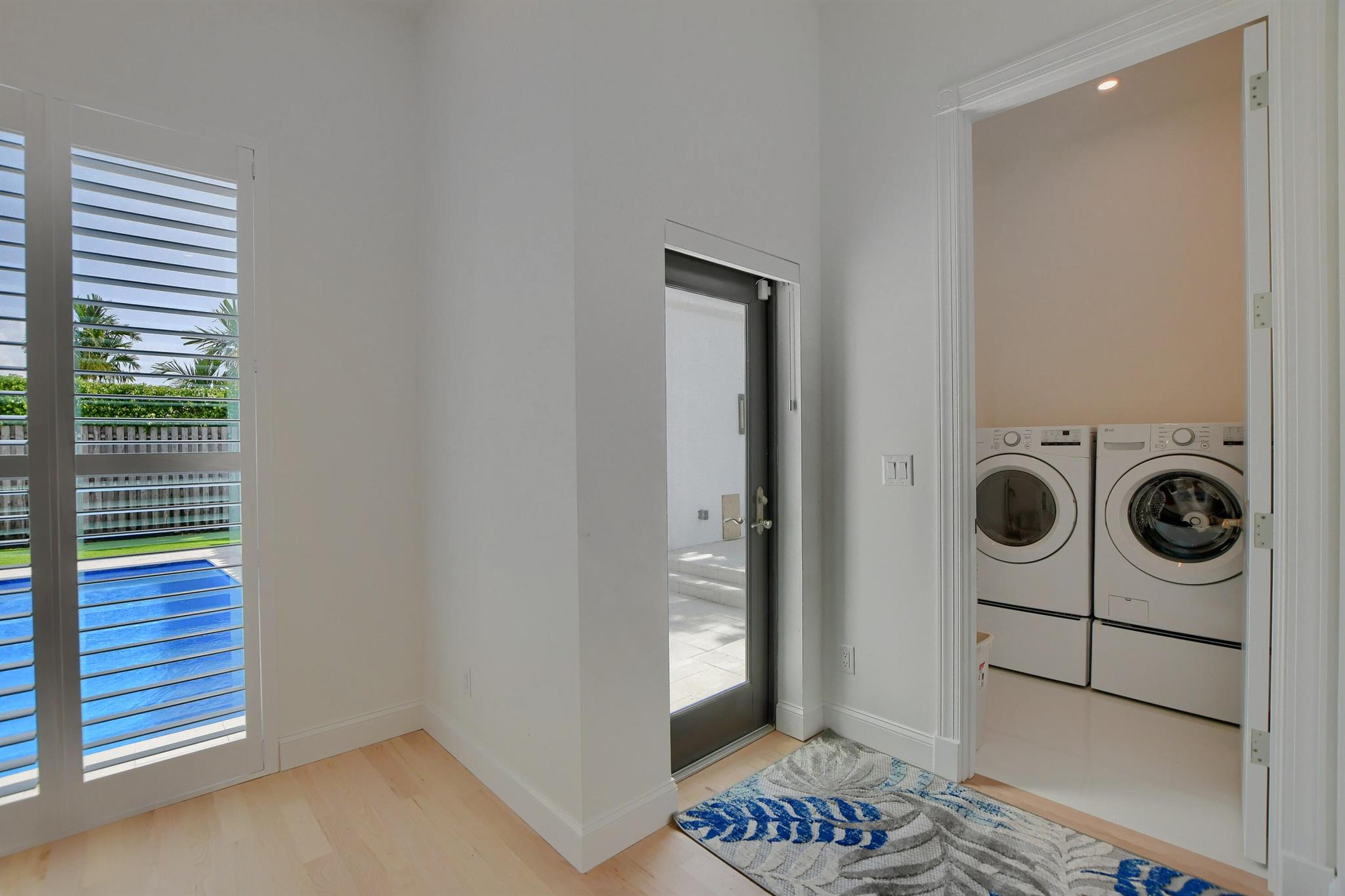 BOCA RATON RIVIERA UNIT A - Residential