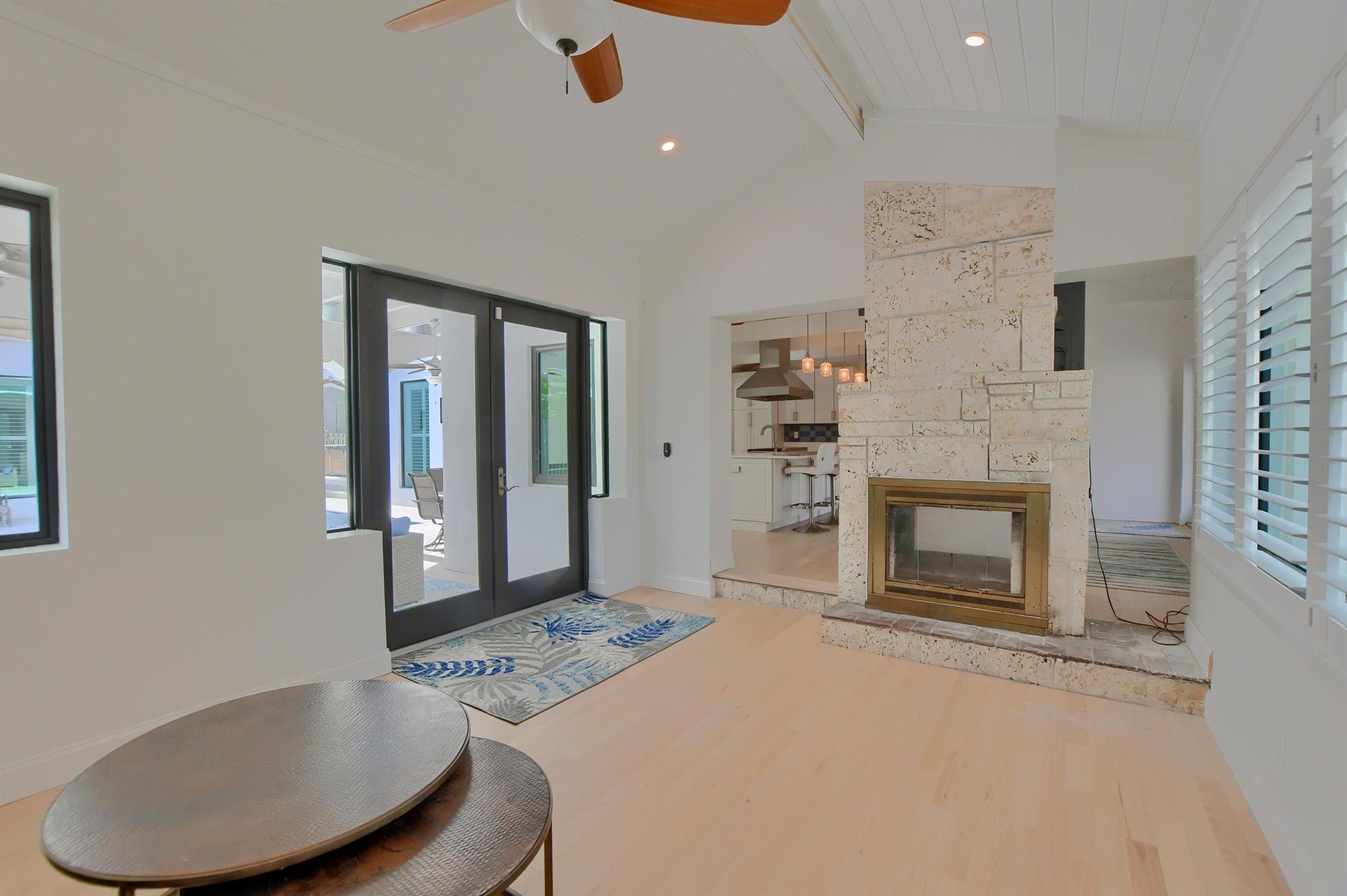 BOCA RATON RIVIERA UNIT A - Residential