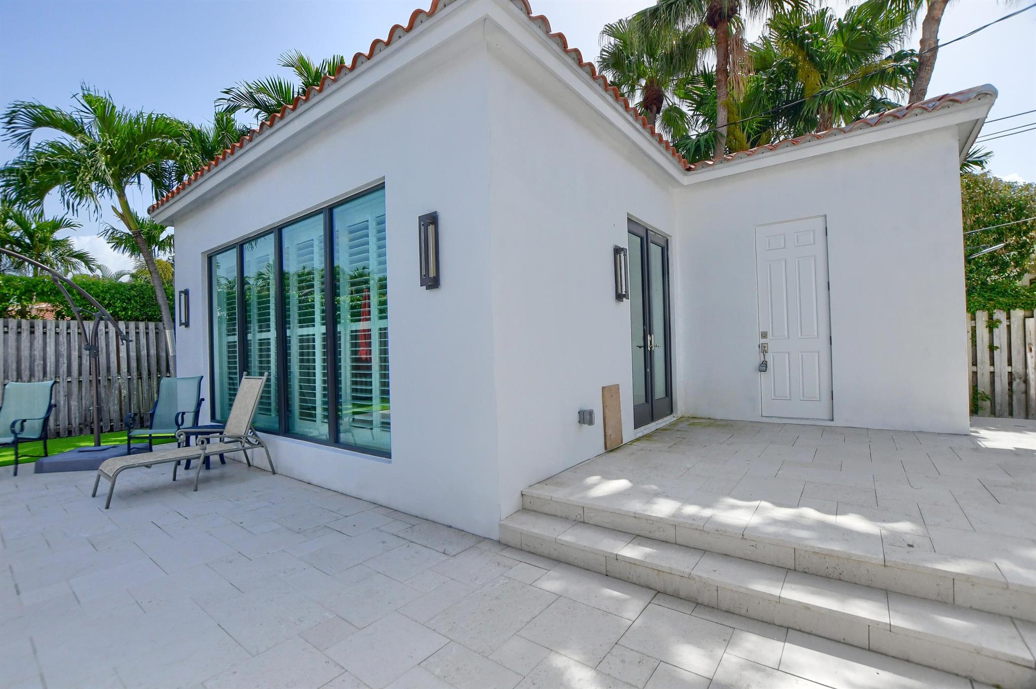 BOCA RATON RIVIERA UNIT A - Residential