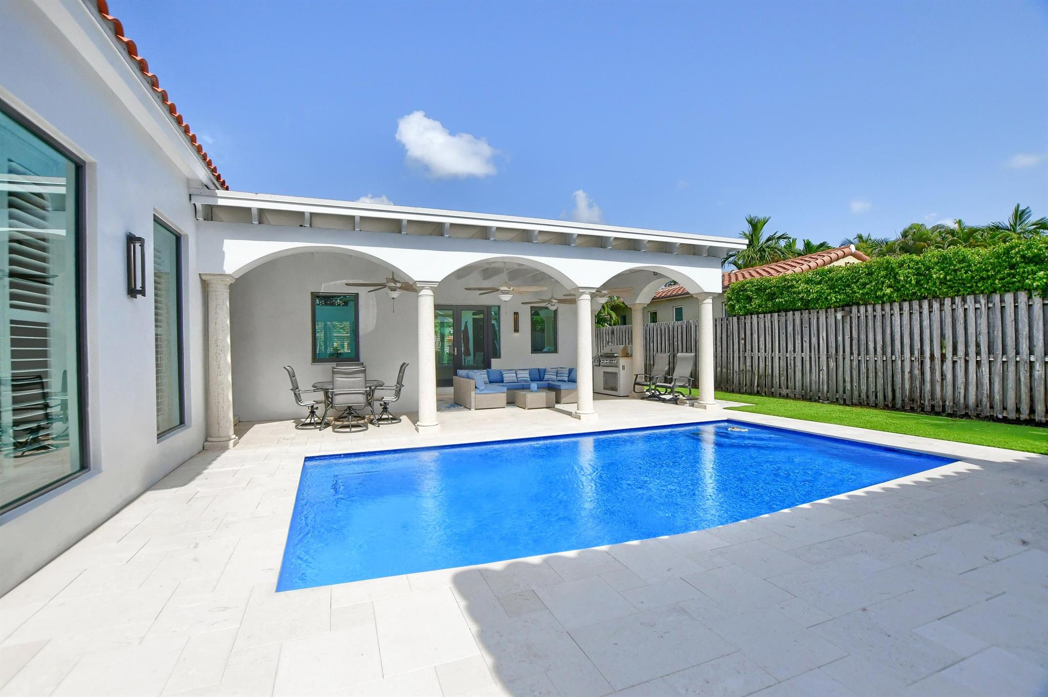 BOCA RATON RIVIERA UNIT A - Residential