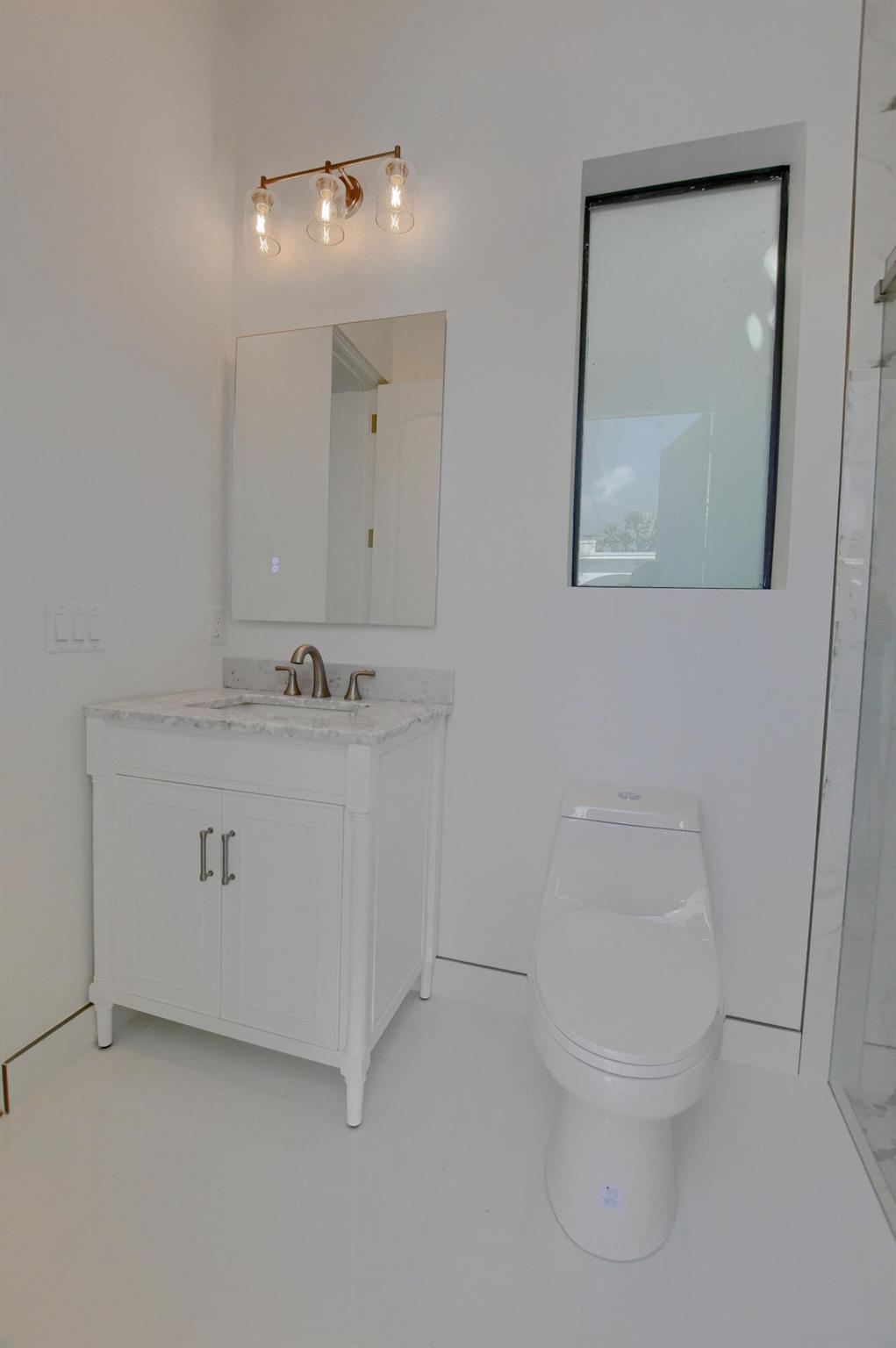 BOCA RATON RIVIERA UNIT A - Residential