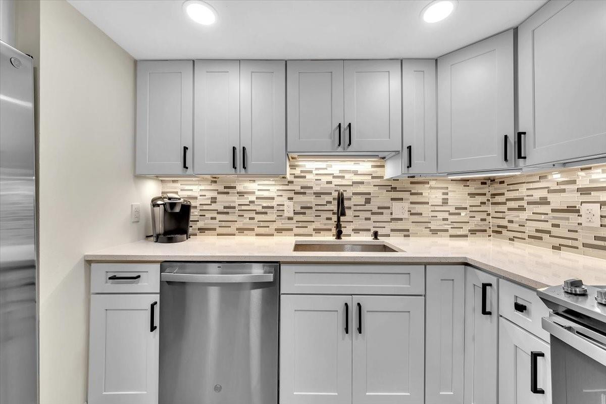 TOP OF THE MILE - Residential
