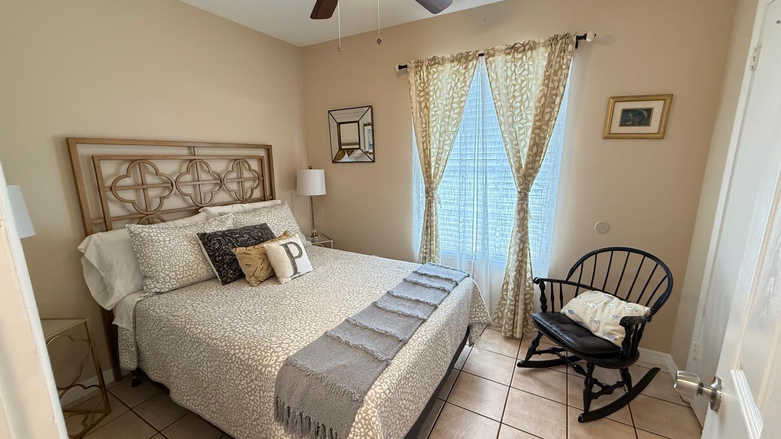 RIVER PARK UNIT 7 - Residential Lease