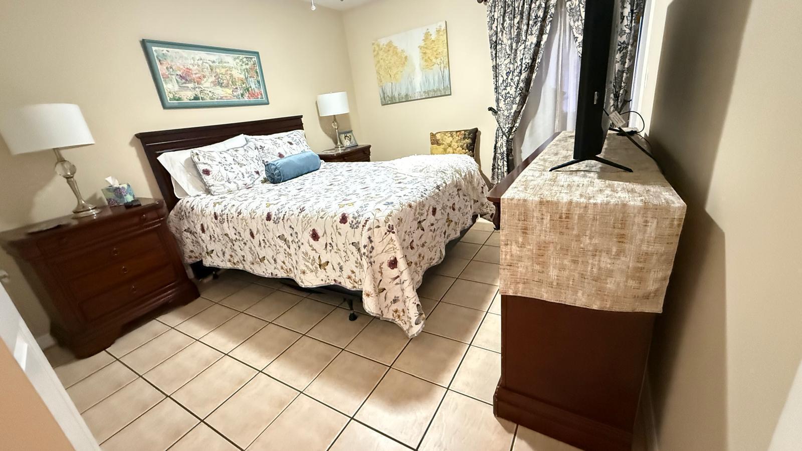 RIVER PARK UNIT 7 - Residential Lease