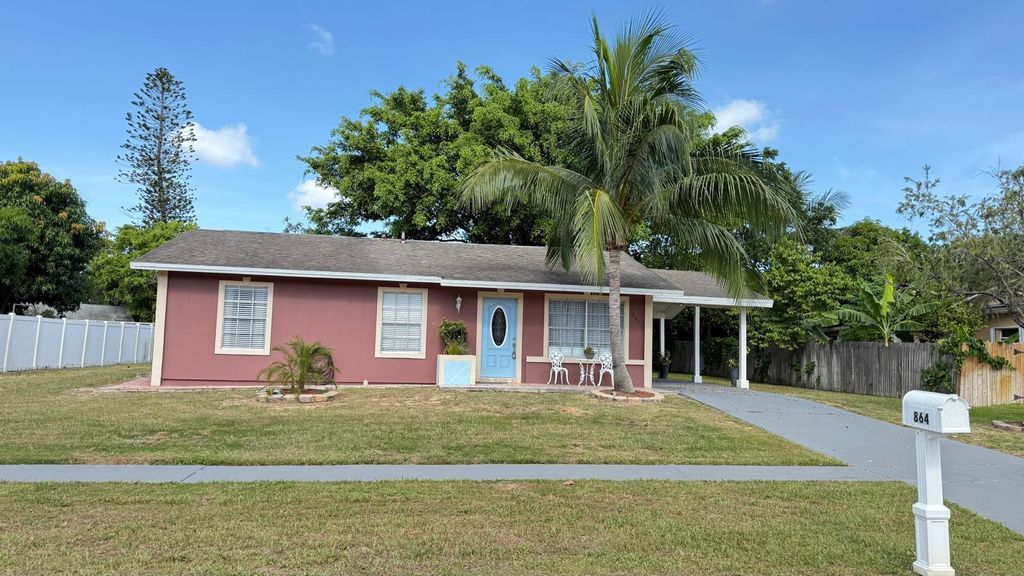 Photo of 864 SE Festivo Court, Port Saint Lucie, FL 34983 (MLS # B26002463)