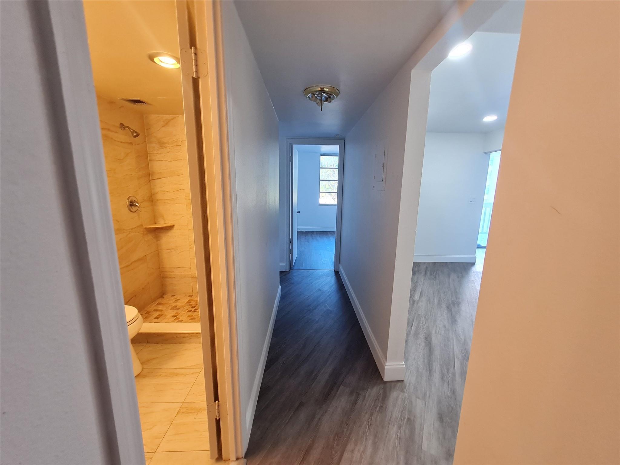 ENVIRON - Residential Lease