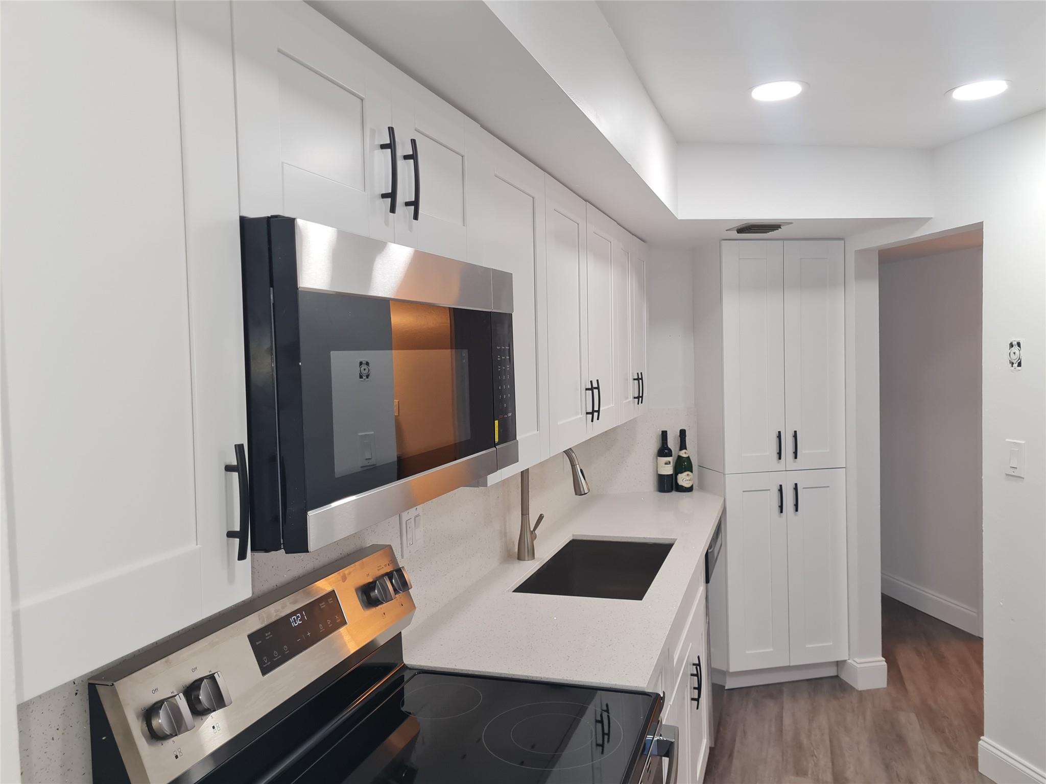 ENVIRON - Residential Lease