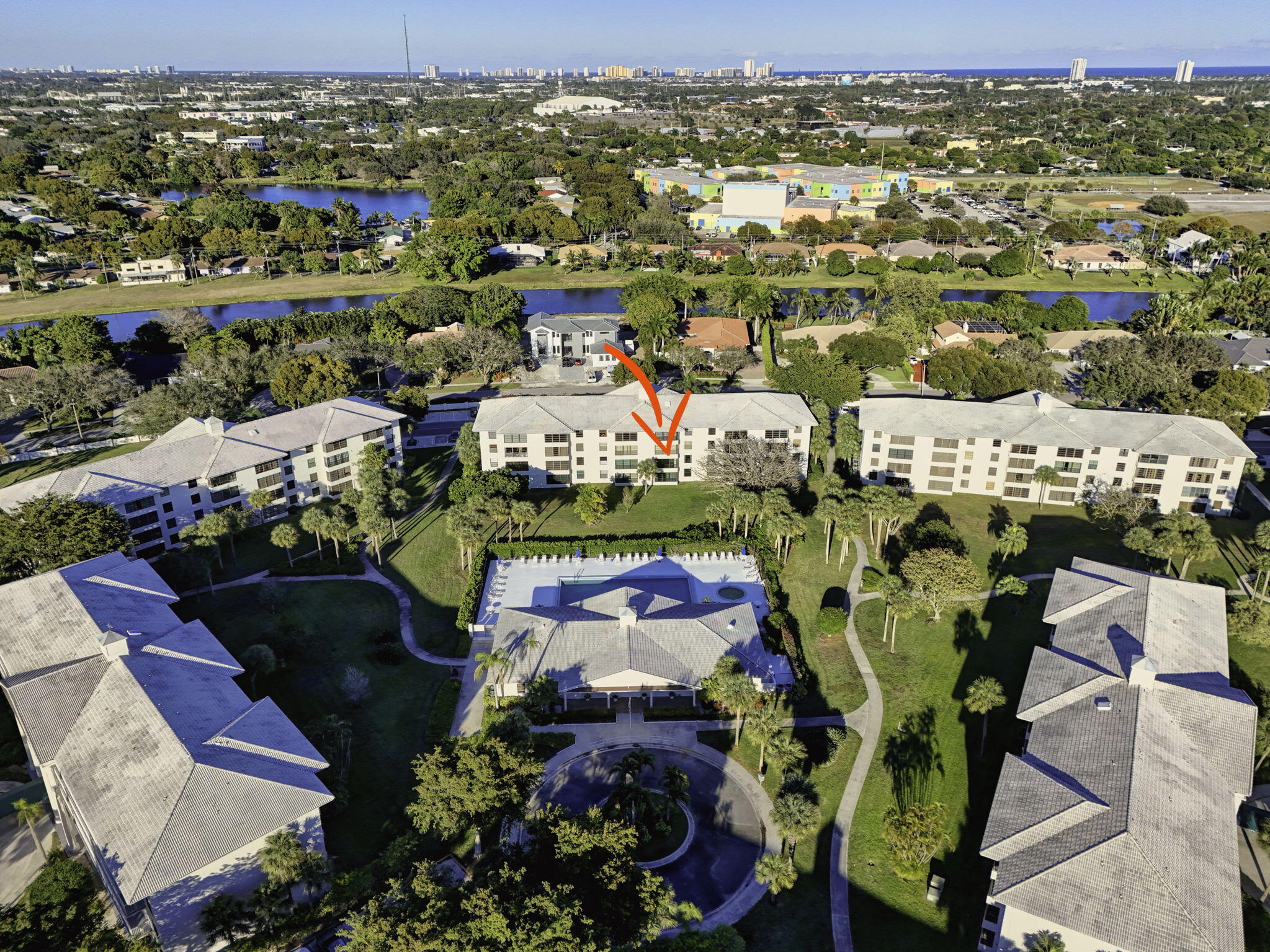 WHITEHALL CONDO OF THE LANDS OF THE PRESIDENT - Residential