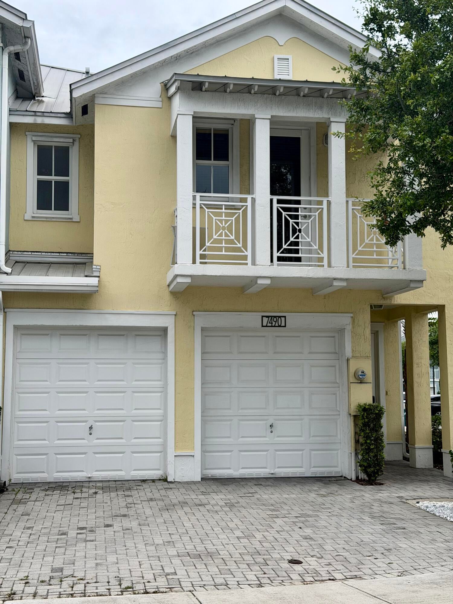 7490 NW 115th Court