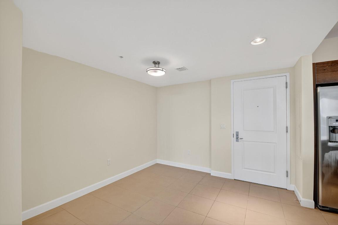 480 Hibiscus Street 338