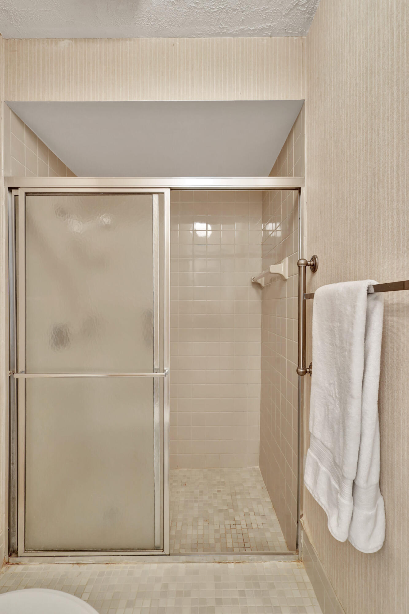 LAKESIDE GREEN 2 - Residential