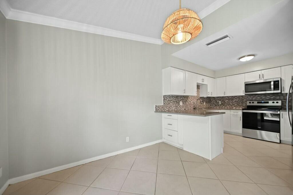 4181 SW Egret Pond Terrace