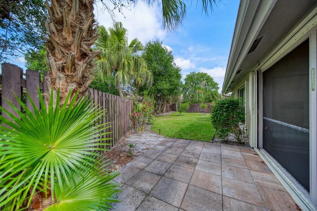 EGRET POND - Residential Lease