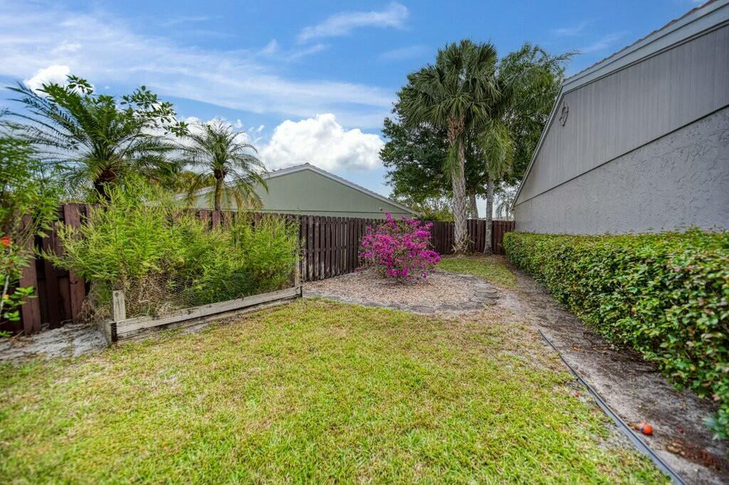 EGRET POND - Residential Lease