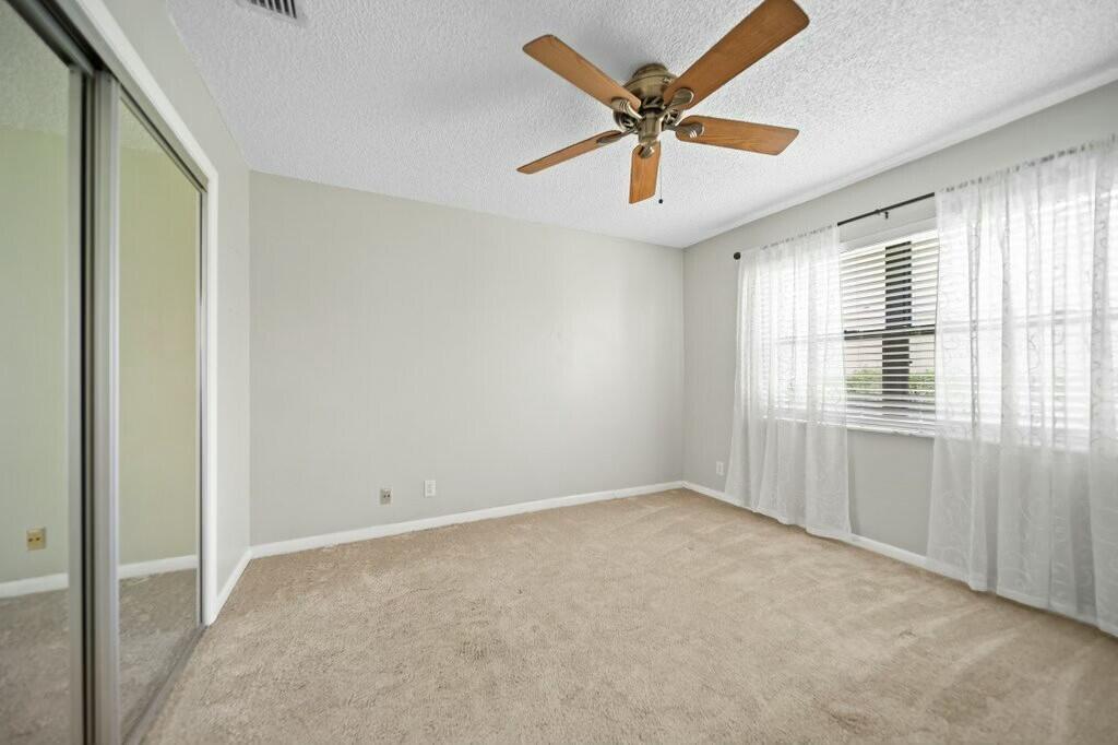 EGRET POND - Residential Lease