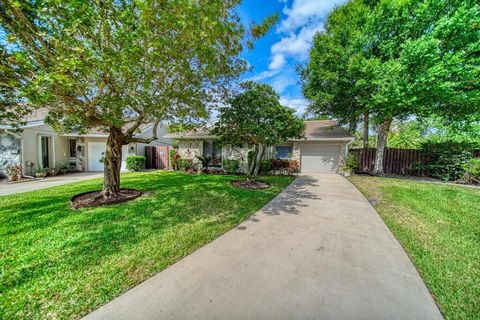 Photo of 4181 SW Egret Pond Terrace, Palm City, FL 34990 (MLS # R11137980)