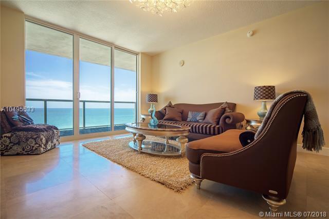 LA PERLA CONDO - Residential Lease