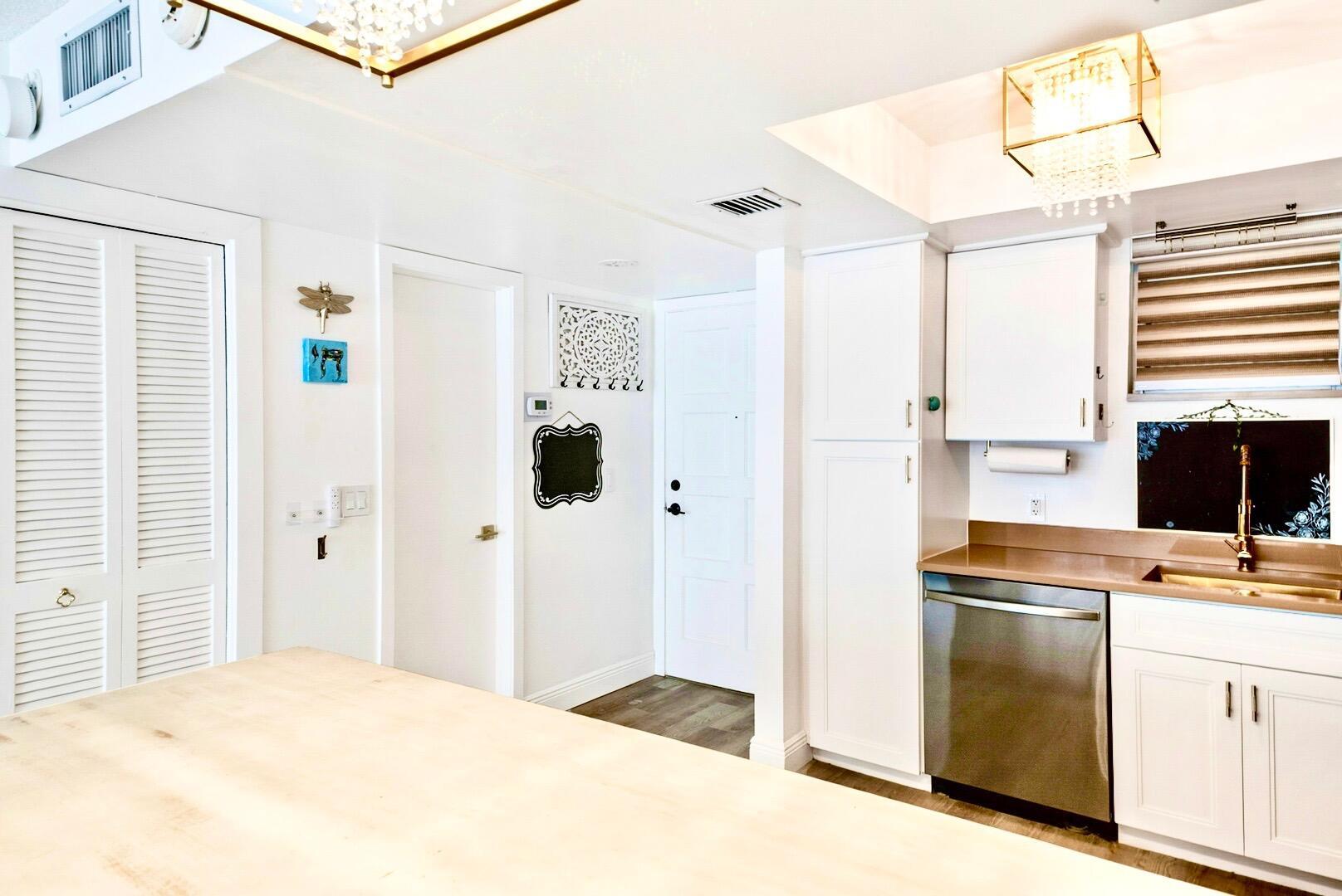 TUSCANY OF PALM BEACH - Residential