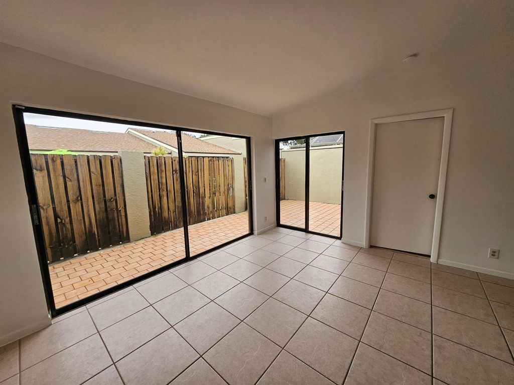 Photo of 261 Meadows Drive, Boynton Beach, FL 33436 (MLS # R11041296)