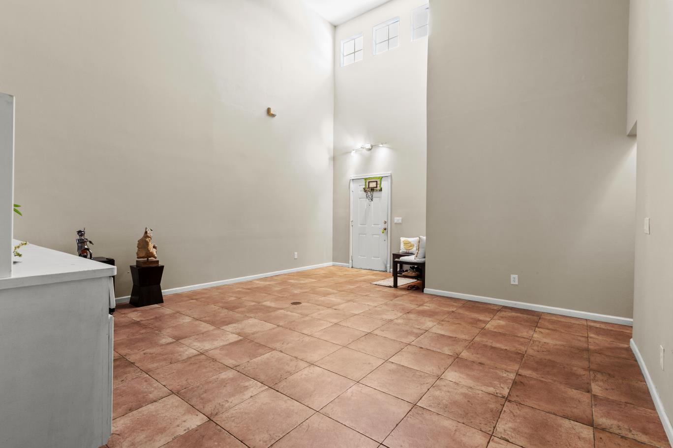 RIVER PLACE ON THE ST LUC - Residential