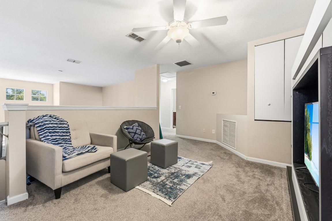 RIVER PLACE ON THE ST LUCIE NO 5 - Residential