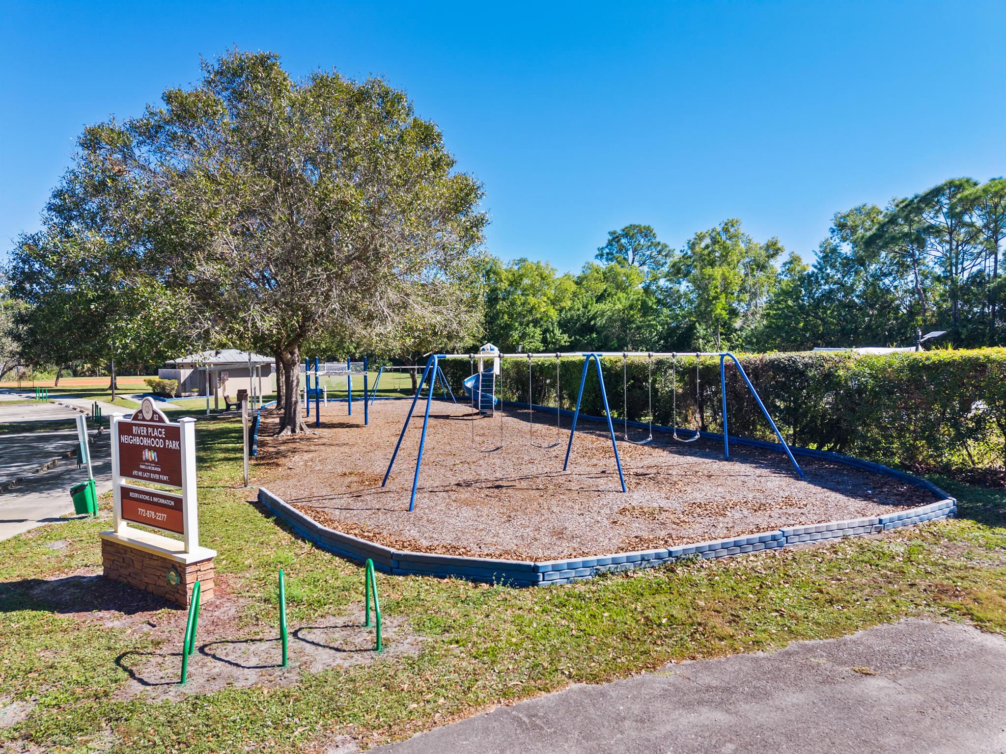 RIVER PLACE ON THE ST LUC - Residential