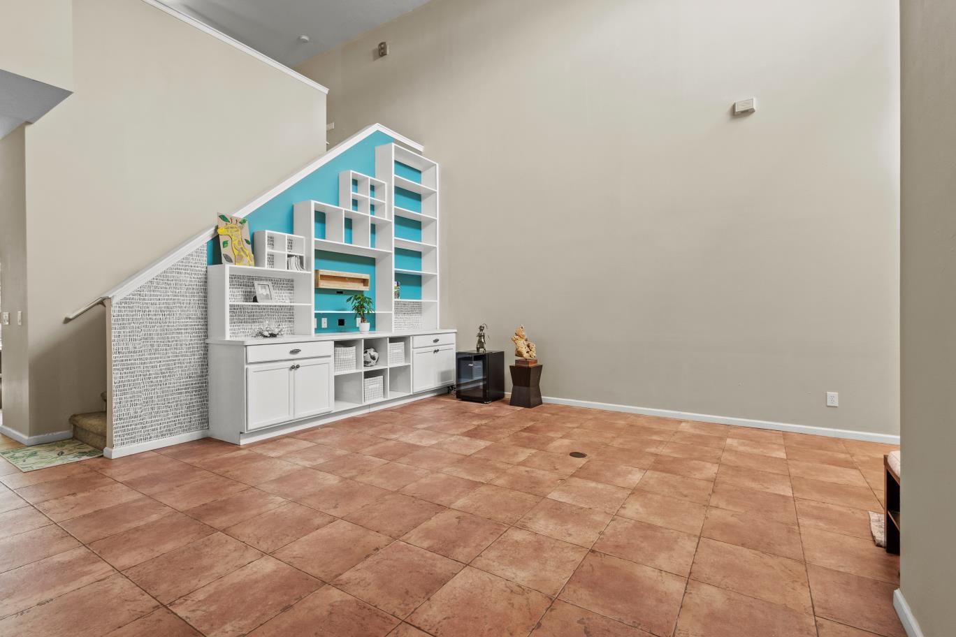 RIVER PLACE ON THE ST LUC - Residential