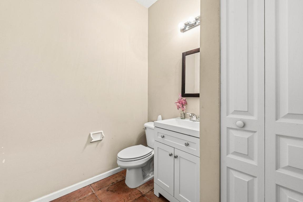 RIVER PLACE ON THE ST LUCIE NO 5 - Residential