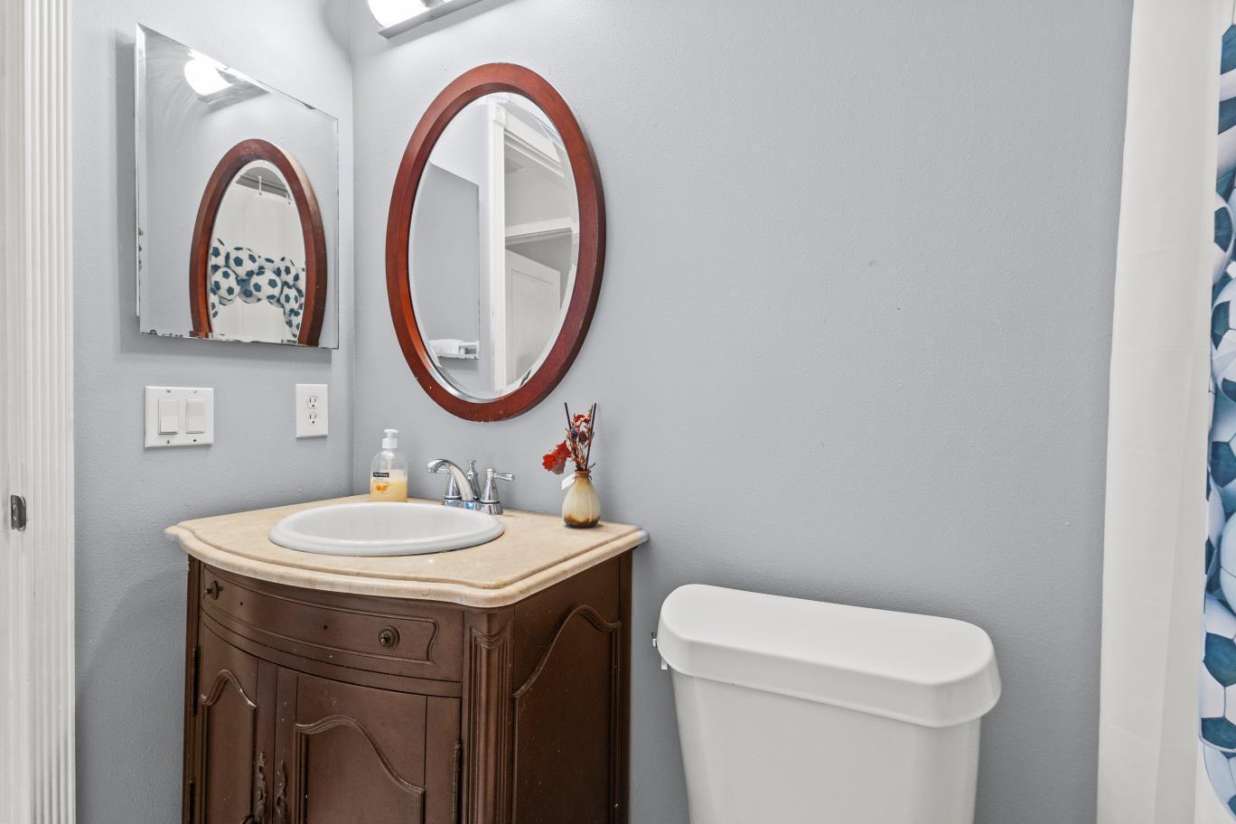 RIVER PLACE ON THE ST LUC - Residential