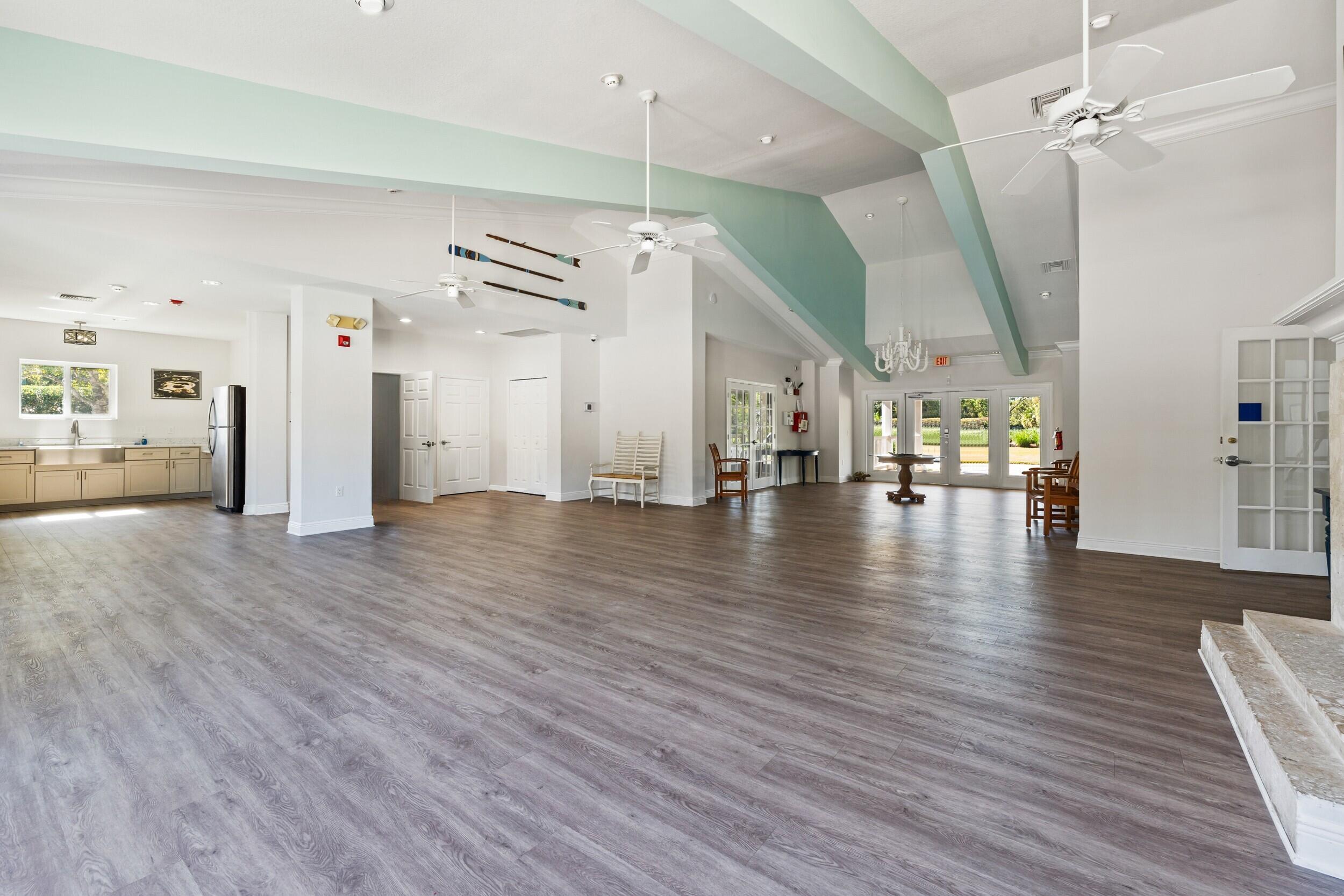 RIVER PLACE ON THE ST LUCIE NO 5 - Residential