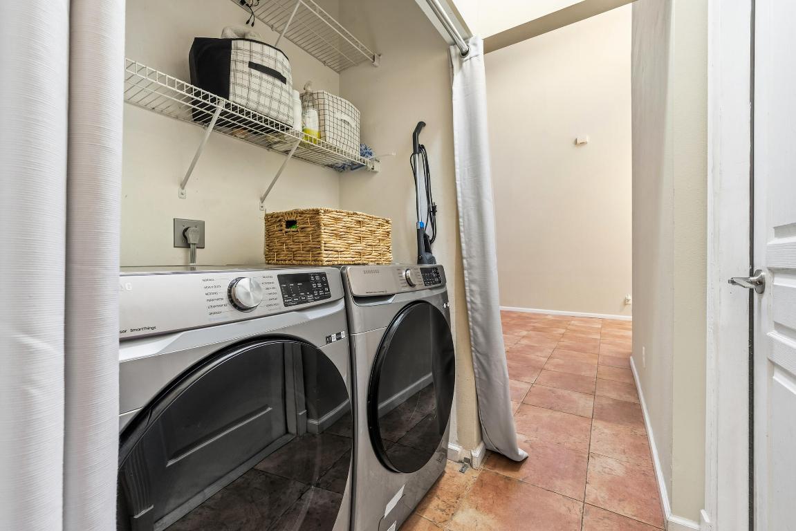 RIVER PLACE ON THE ST LUCIE NO 5 - Residential