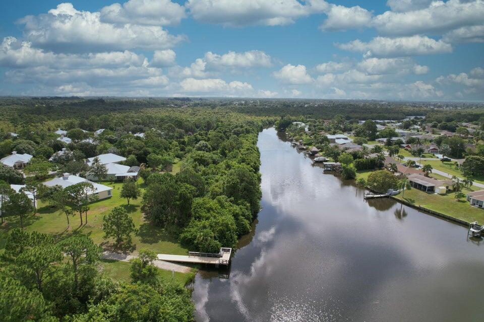 RIVER PLACE ON THE ST LUC - Residential