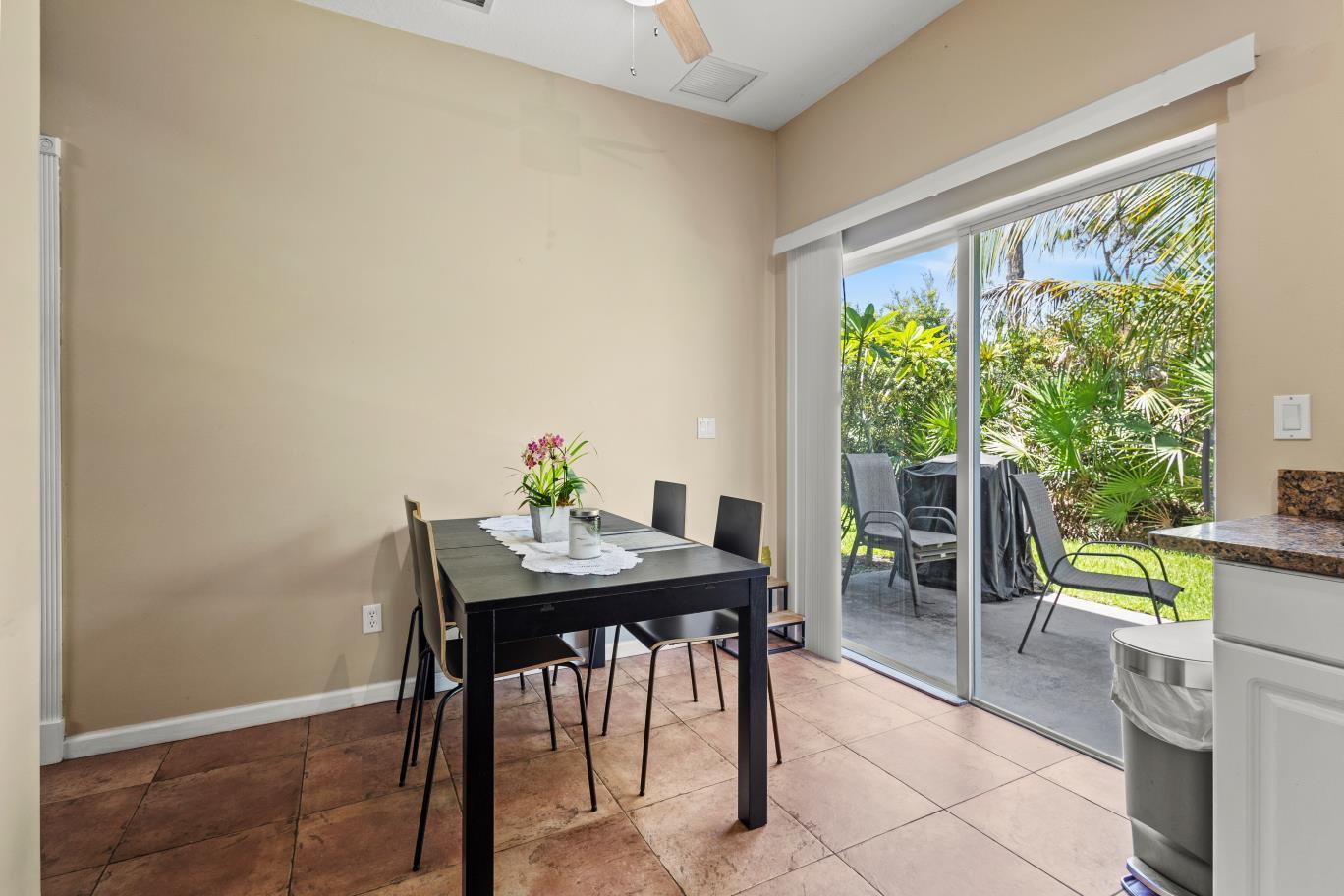 RIVER PLACE ON THE ST LUC - Residential