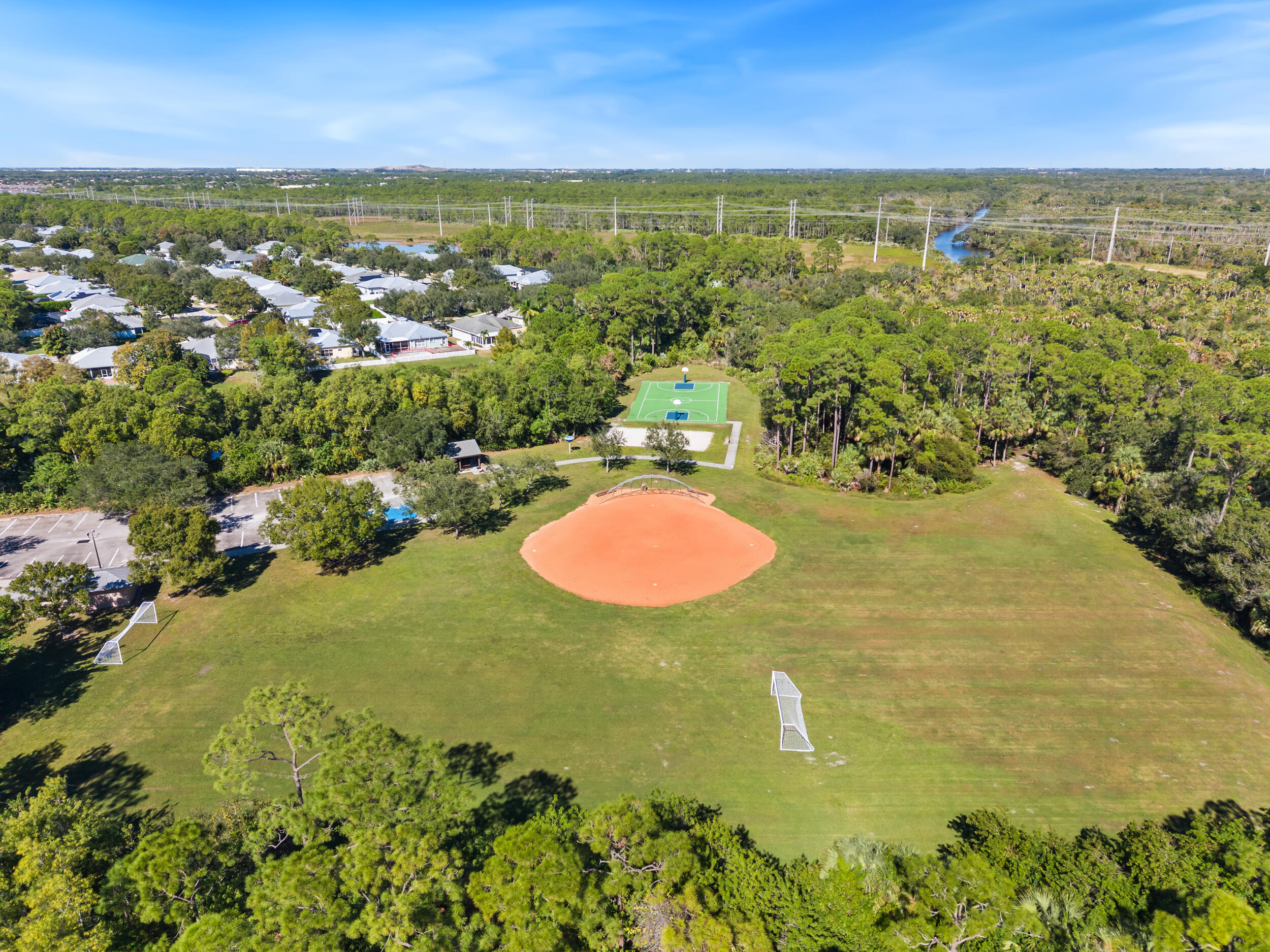 RIVER PLACE ON THE ST LUCIE NO 5 - Residential