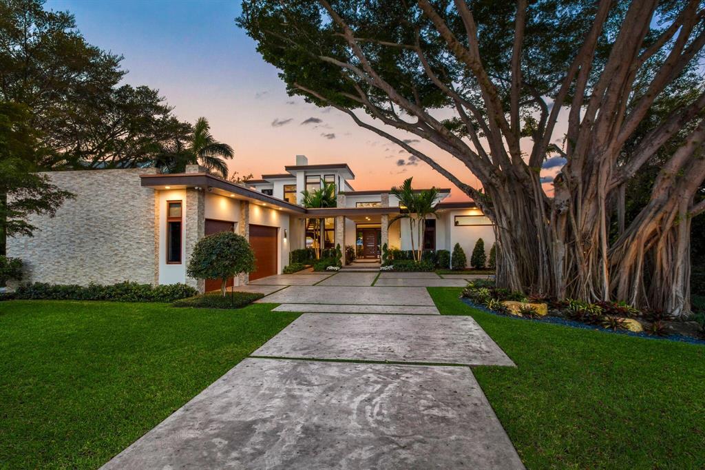 Palm Trail - Residential