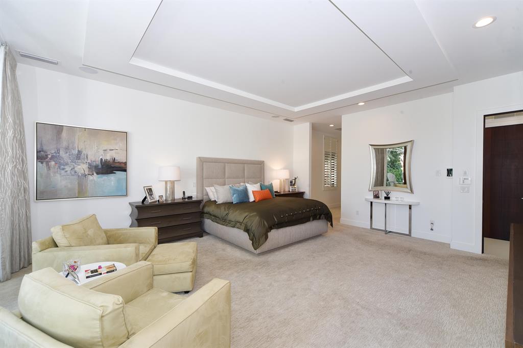 Palm Trail - Residential