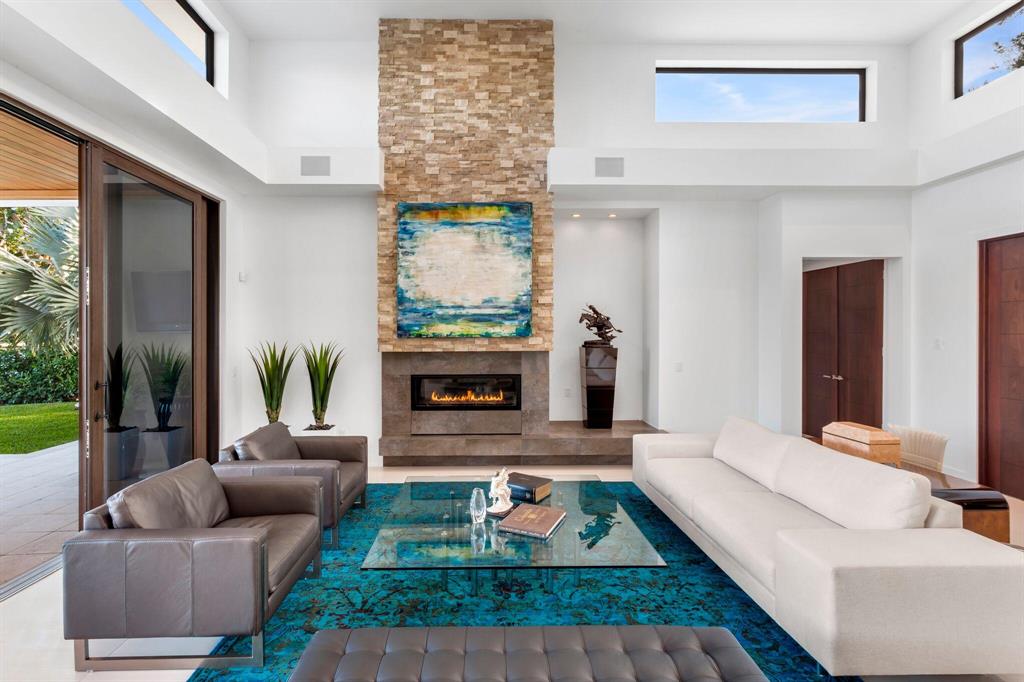 Palm Trail - Residential