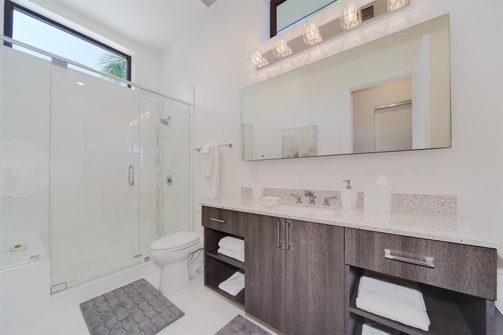 Palm Trail - Residential