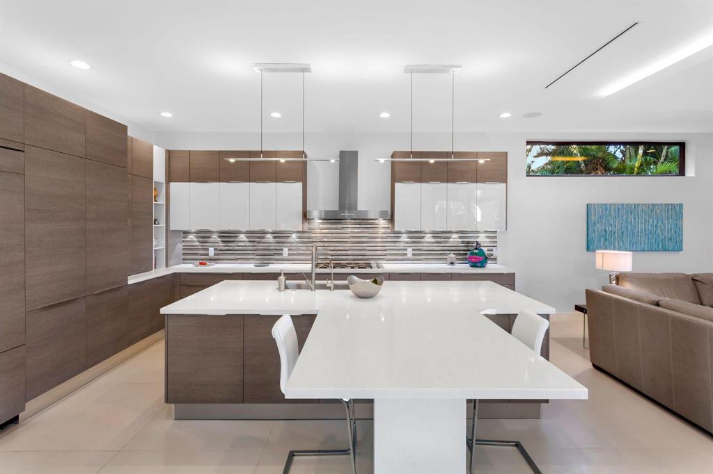 Palm Trail - Residential